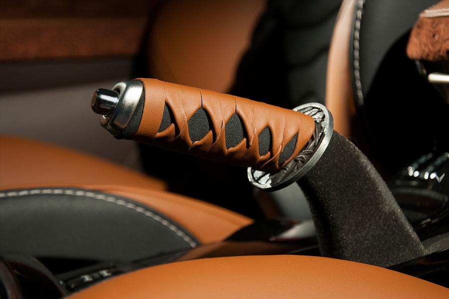 Детали интерьера Mitsubishi Lancer AllRoad Ronin by Vilner 2018 года  (фото 24 из 28)